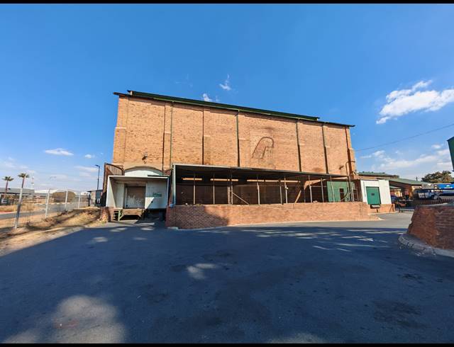 1,200M² WAREHOUSE TO LET IN CITY DEEP